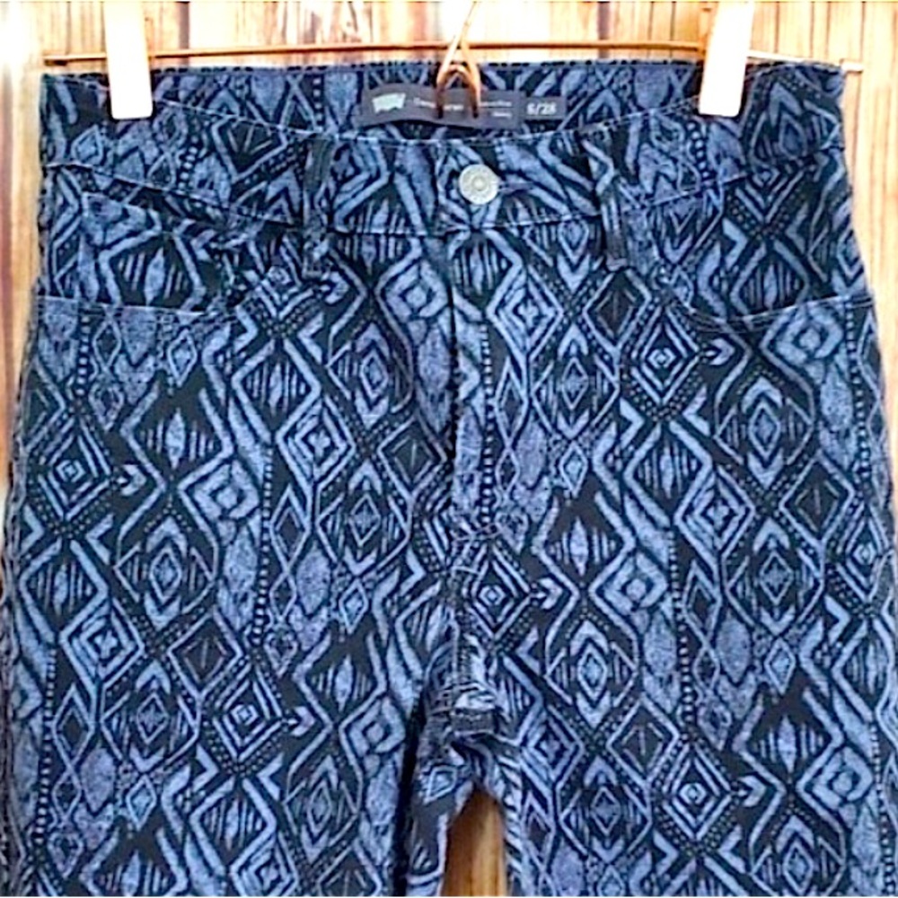 Levi's Geometric Tribal Print Skinny Jeans Southwest Aztec Printed Ankle Pants